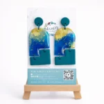 AQUA AND GOLD ARCH